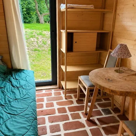 Lesniczowka Semesterbostad Ublik